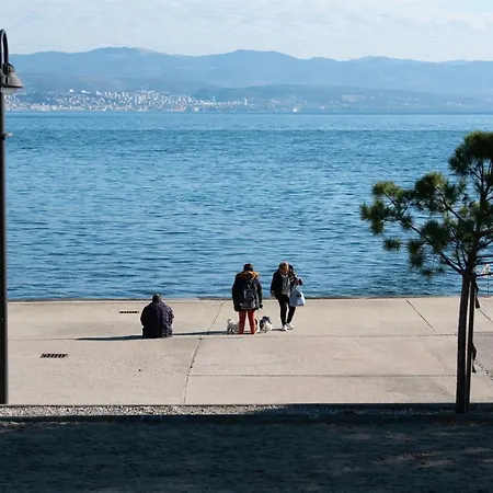 Lejlighed Europe With Sea View